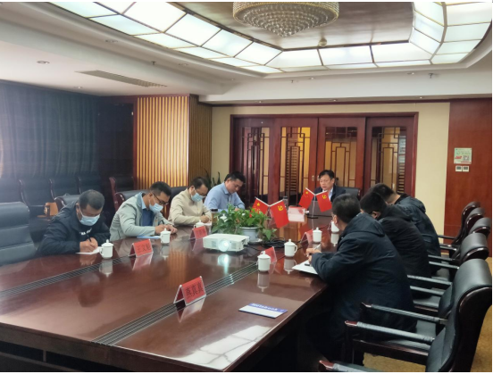 兗州中材黨委委員、副總經(jīng)理顏景祥到河南片區(qū)黨支部講授專題黨課